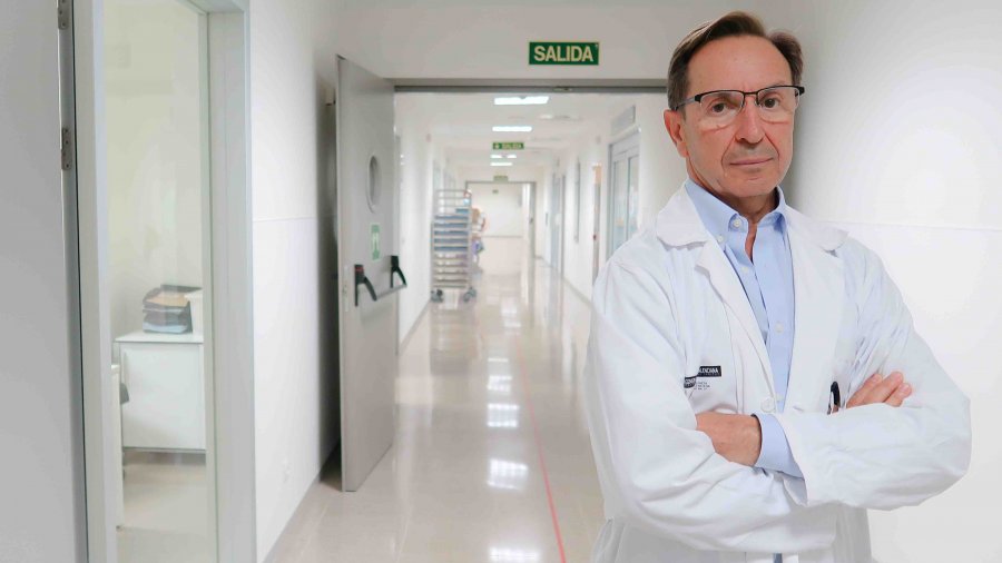 Álvaro Castellanos Ortega, presidente de la Sociedad Española de Medicina Intensiva, Crítica y Unidades Coronarias (Semicyuc).