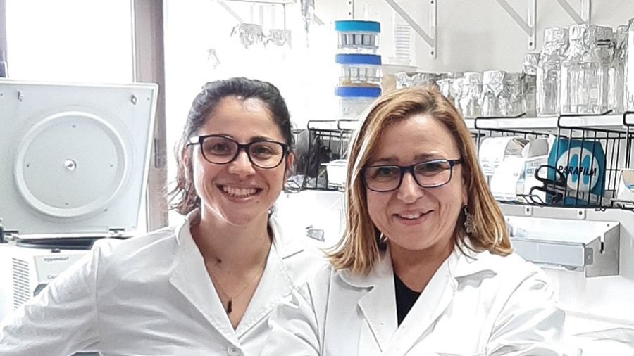 Científicas Isabel Quirós y Rosa Sanz.