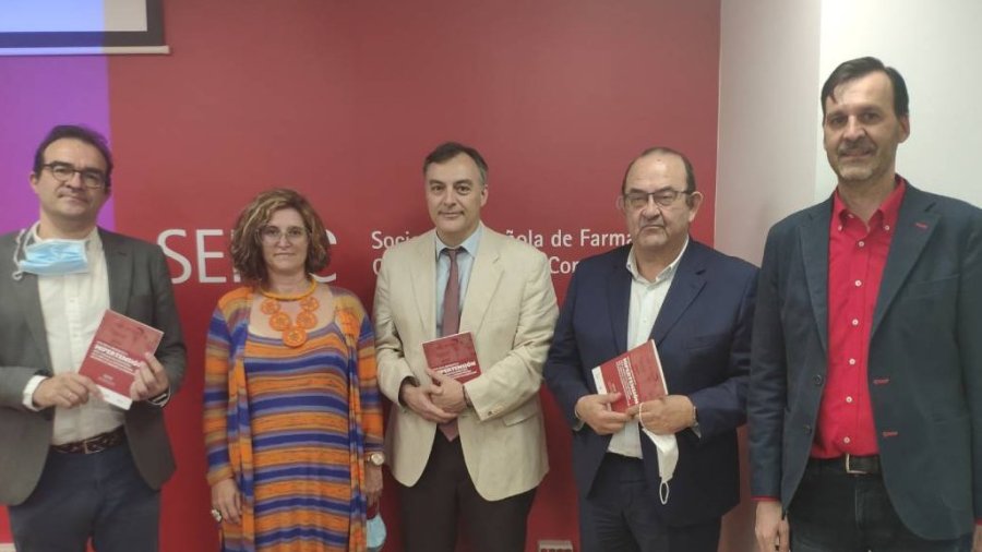 Presentación de la guía sobre HTA de Sefac.