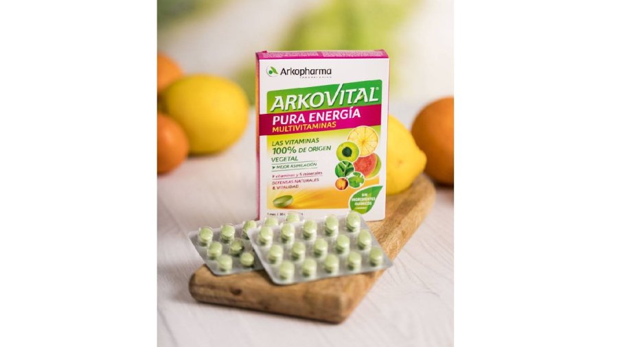 Complemento alimenticio a base de vitaminas y minerales de origen natural. 