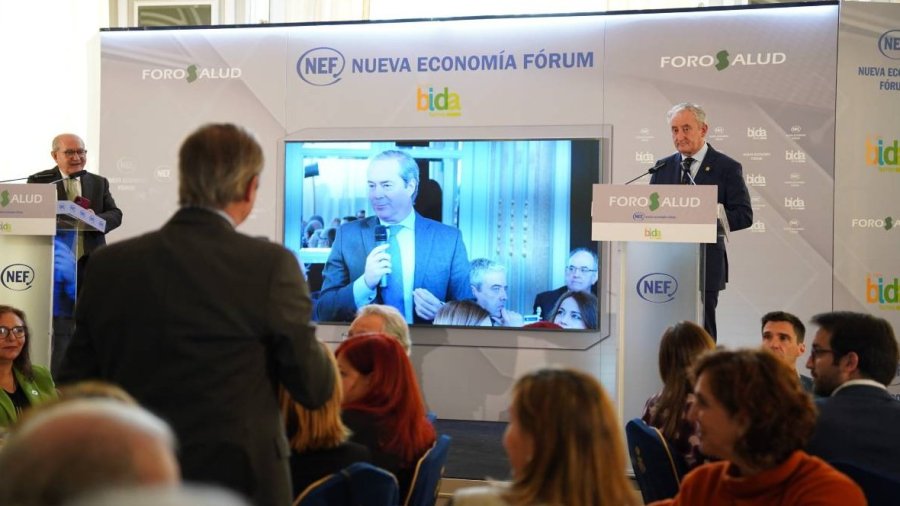 Foro de Salud de Tomás Cobo presidente del Cgcom