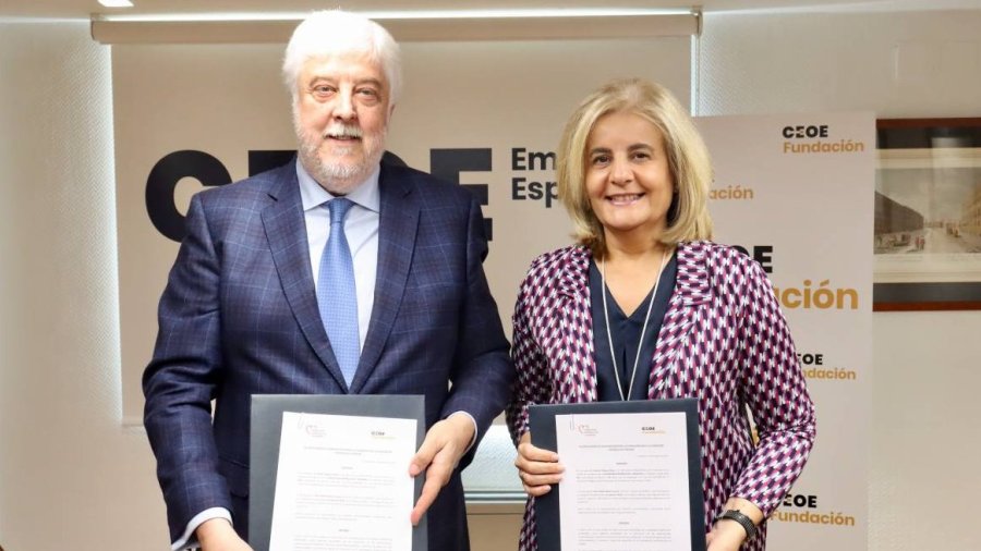 Acuerdo de colaboración dación CEOE y la FEC.