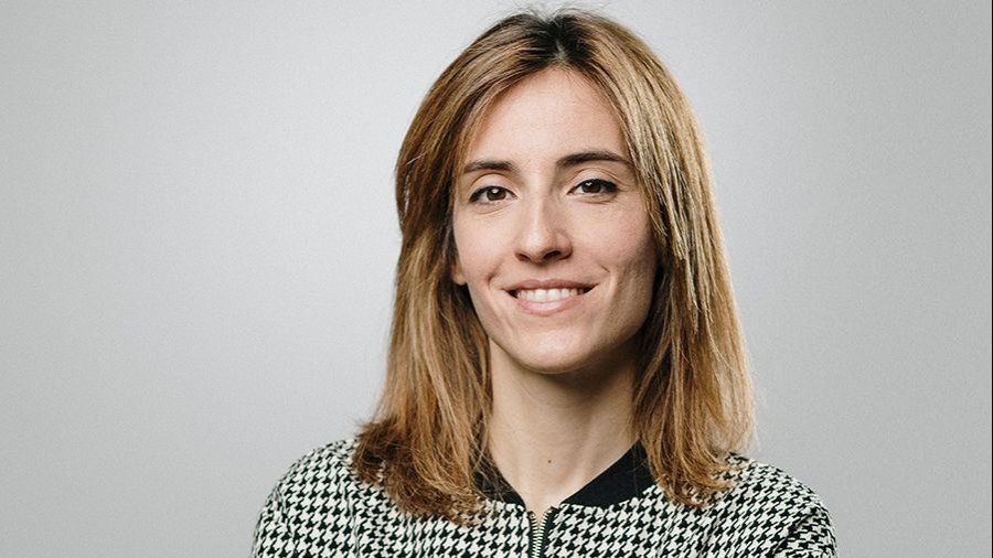 Elena  Erroba