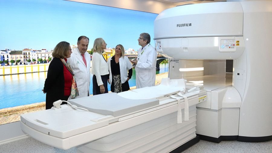 Resonancia magnética abierta San Lázaro-Hospital Macarena