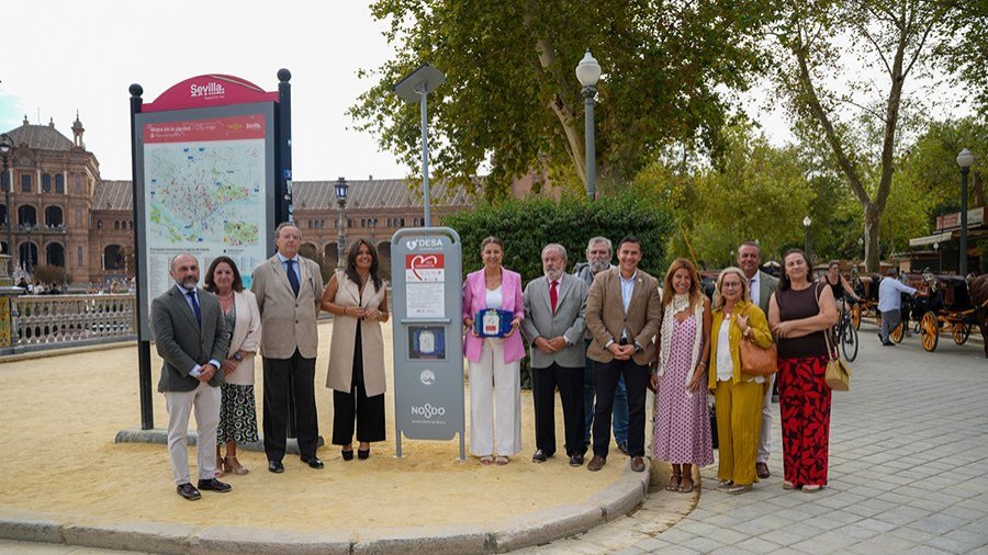 Inauguracion Totem Parque de Maria Luisa - Plaza de España Sevilla