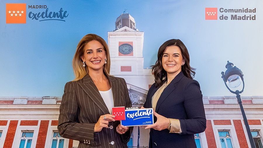 De izq. a dcha: Elena Mantilla, directora general de Madrid Excelente y Paula Barriga, directora general de Novo Nordisk España