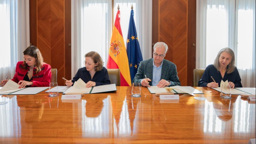 Firma acuerdo de colaboración CSIC Y BMS. Foto. BMS