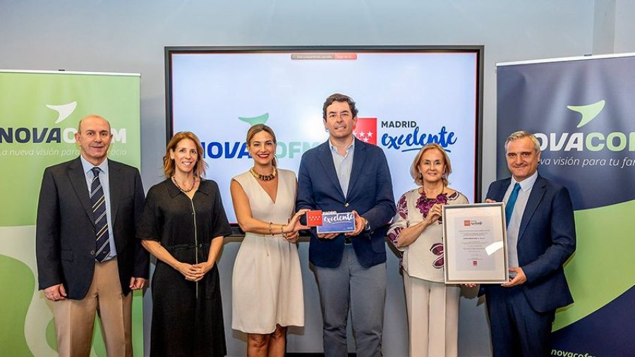 Antonio Bresó, Lorena Callejón; Elena Mantilla; Manuel Mtez. del Peral; Margarita Alfonsel; Óscar Ortega.
